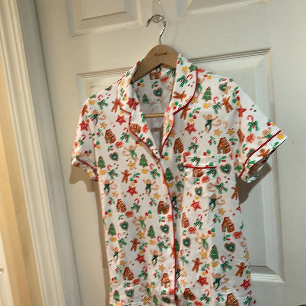 Roller Rabbit Ginger Bread Pajama Set - Picture 2 of 5